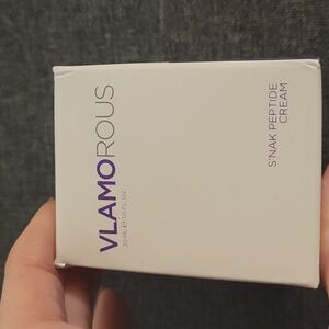 Vlamorous sz 1.0 S'nak Peptide Cream NEW